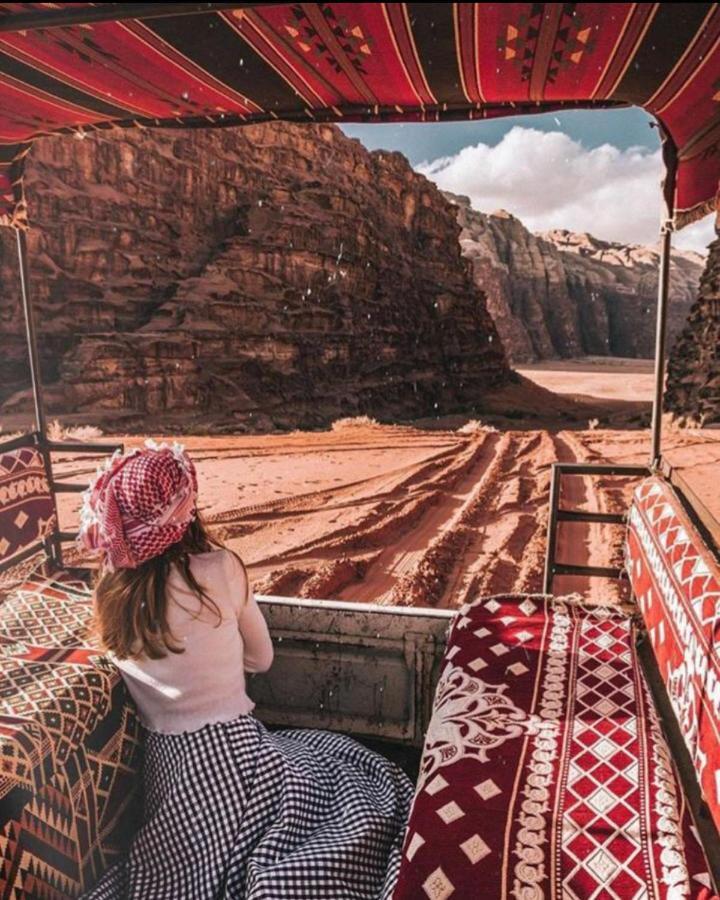 W Camp Wadi Rum Exteriör bild